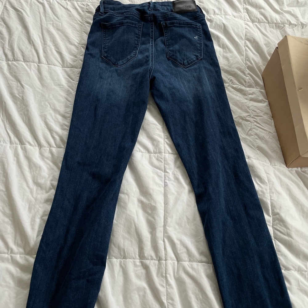 Hidden Skinny Jeans